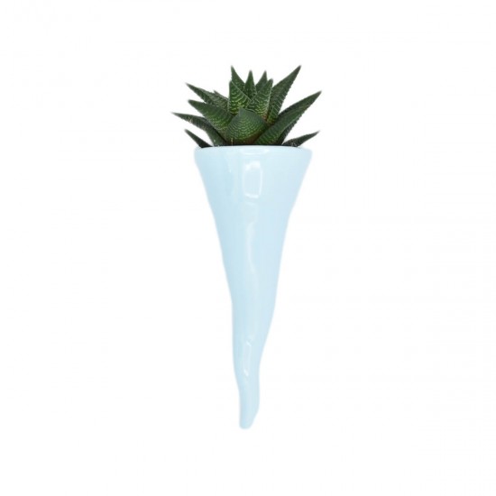 Light blue plant holder horn